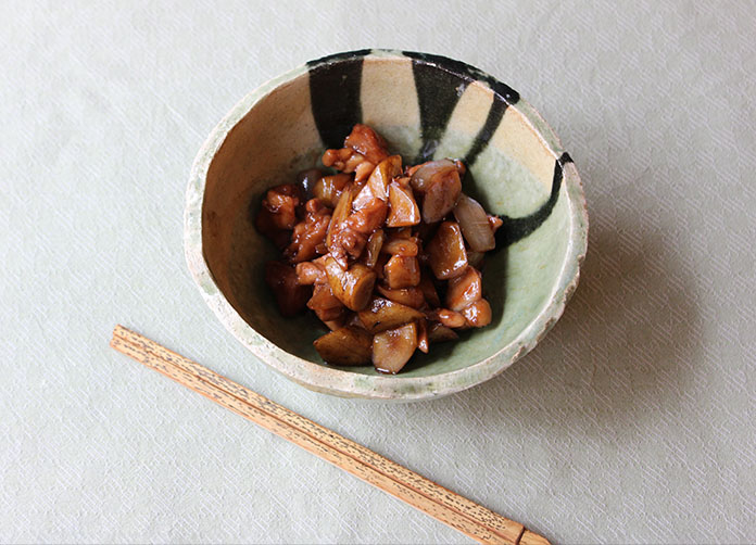 鶏とごぼうの飲む紫黒米玄米煮